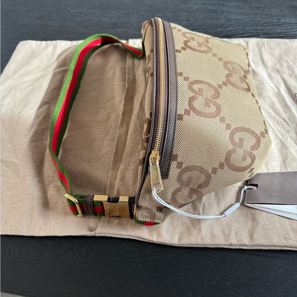 Gucci Jumbo GG Belt Bag - Picture 5 of 6